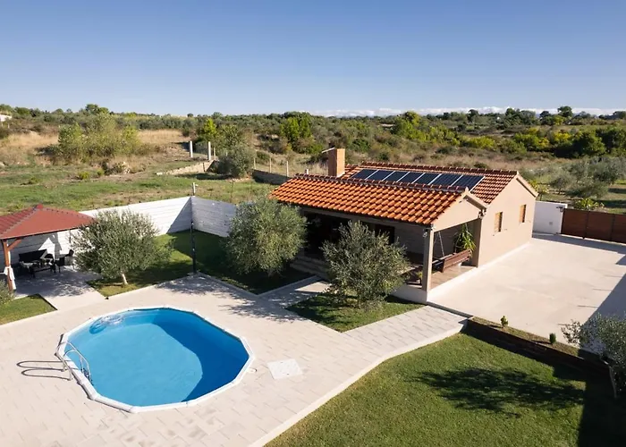 House Dalma דירה *