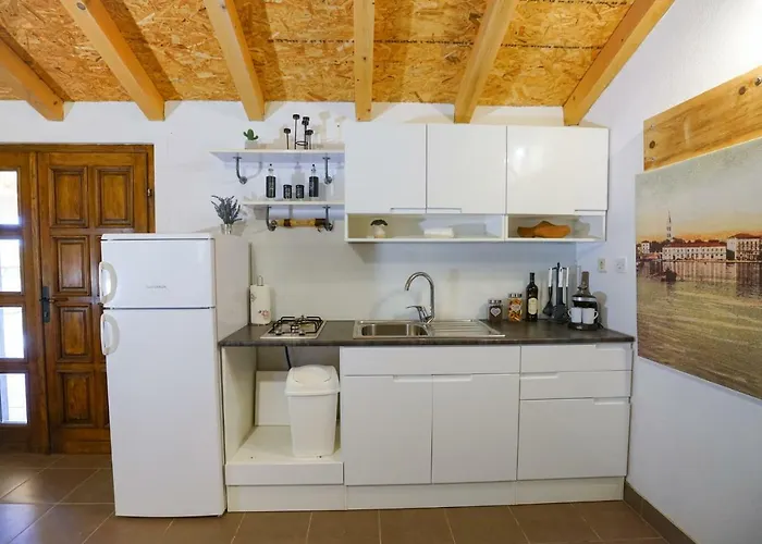 House Dalma * זאדאר